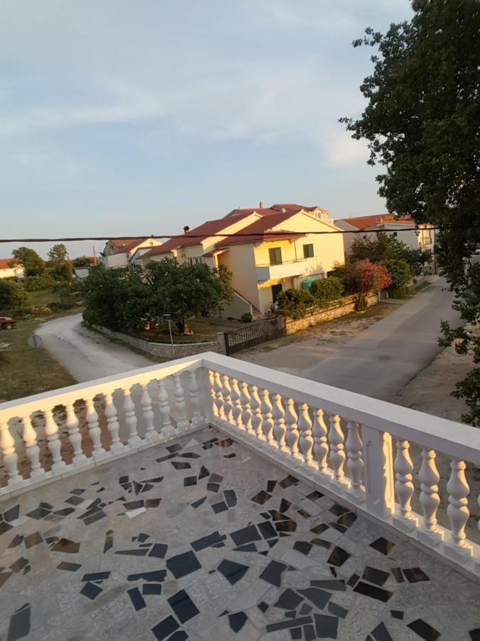 Apartments Megi Biograd Na Moru Exteriör bild