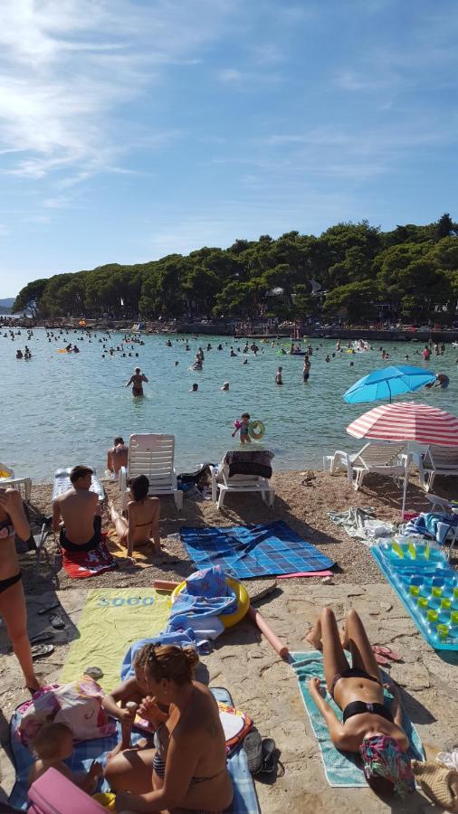 Apartments Megi Biograd Na Moru Exteriör bild